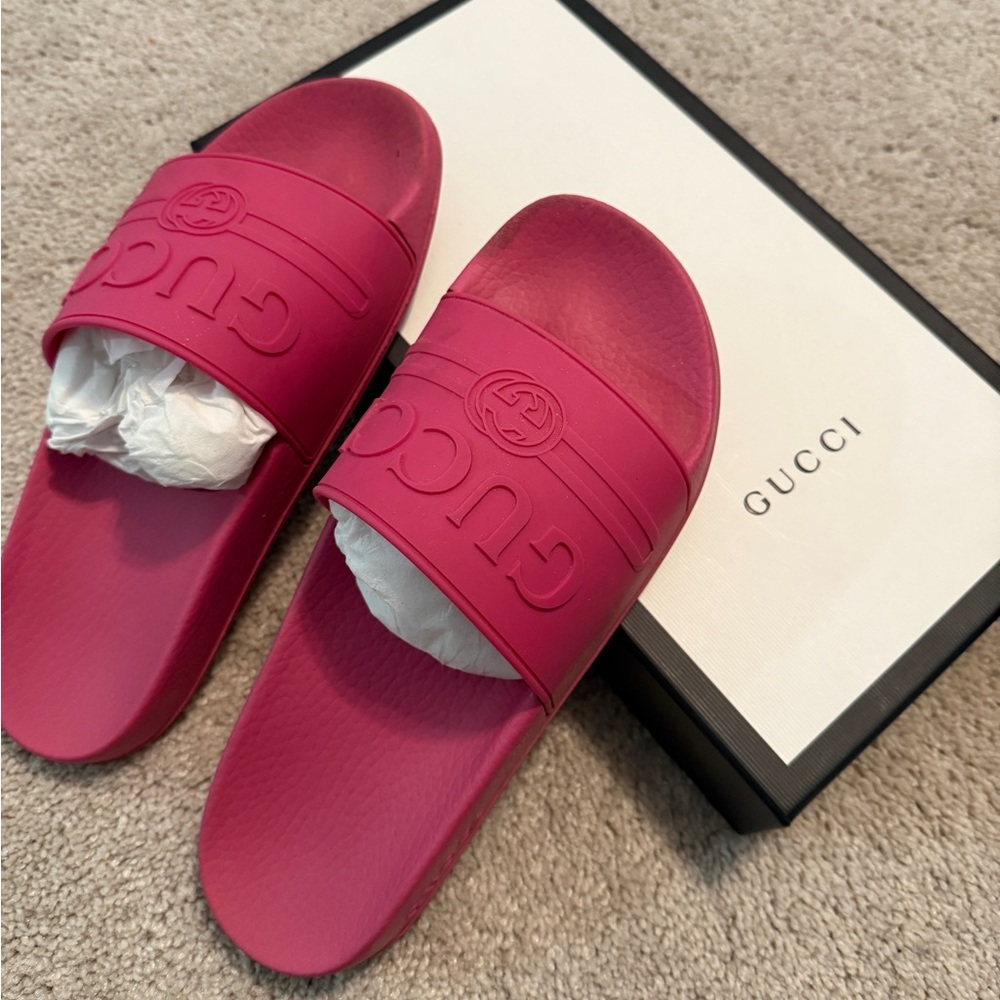 Gucci Women's Pink Slides